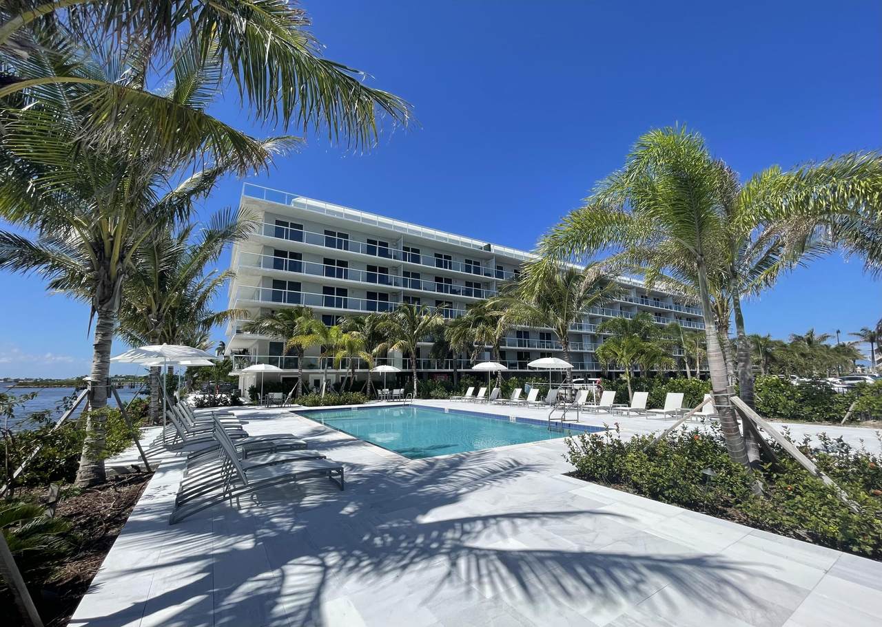 2560 Ocean Boulevard - Photo 1