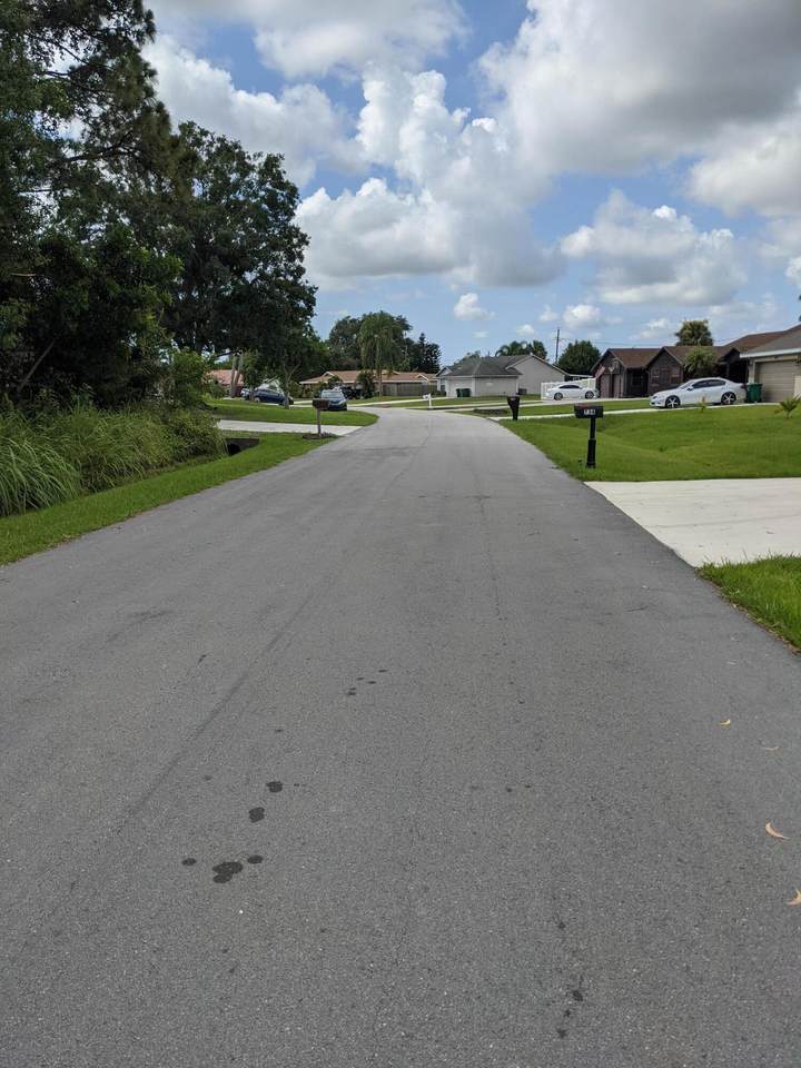 733 Eastlake Street - Photo 1