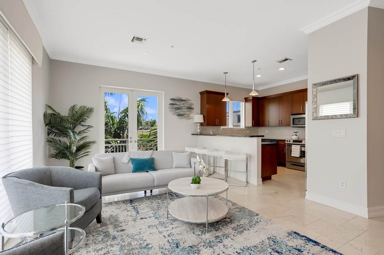 12 1st Avenue - Photo 1
