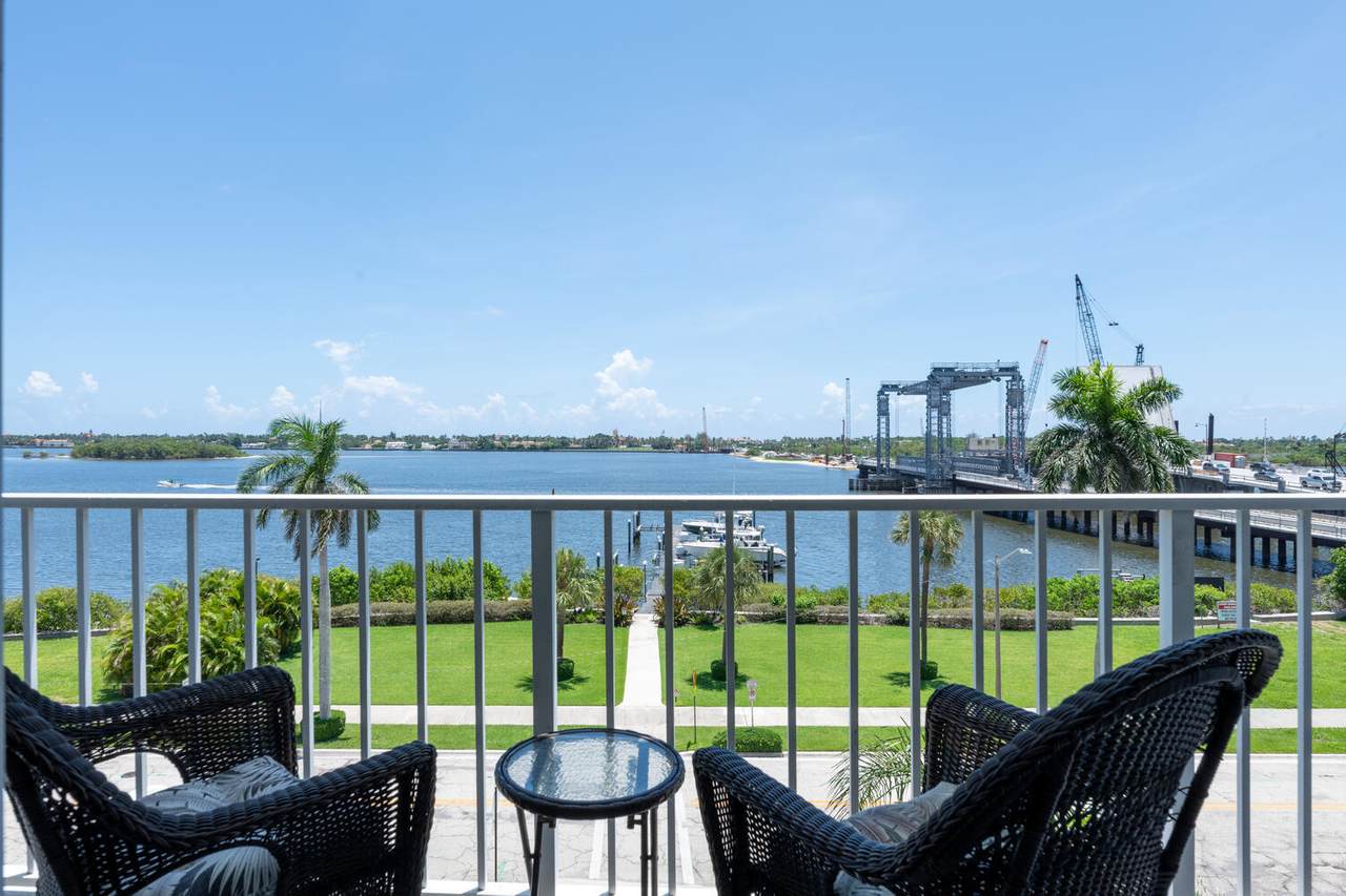 3901 Flagler Drive - Photo 1