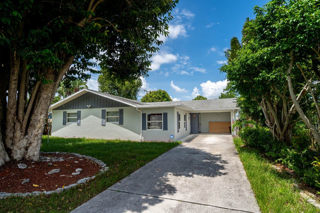 1108 Ladner Street - Photo 1