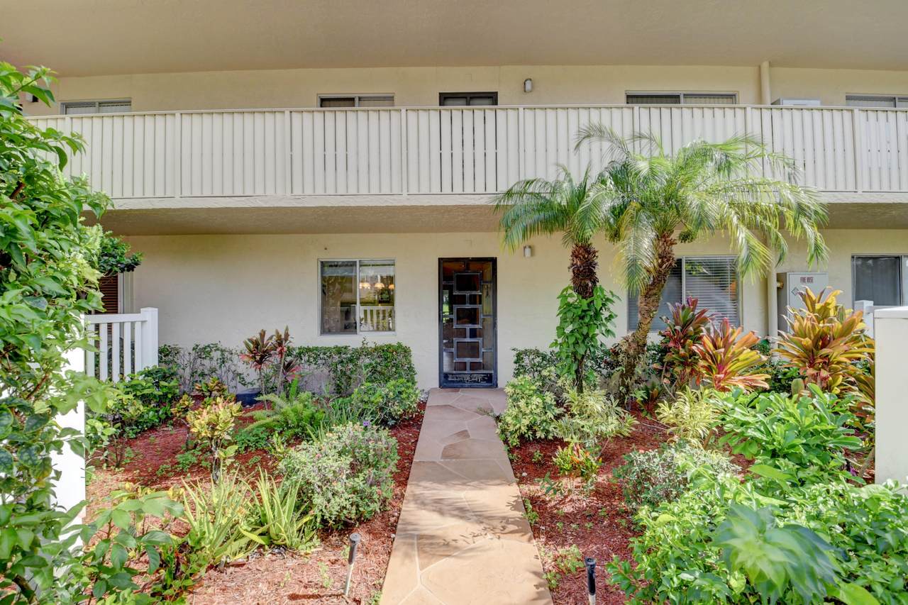 7267 Huntington Lane - Photo 1