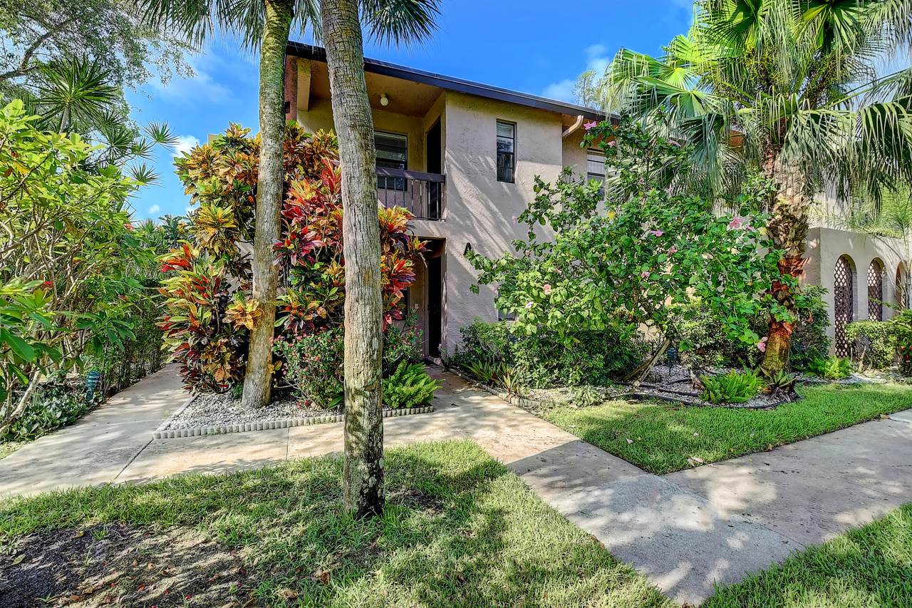 21535 Cypress Hammock Drive - Photo 1