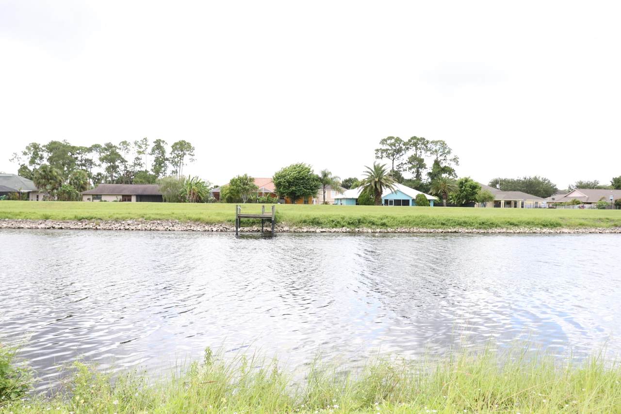 850 Sultan Drive - Photo 1