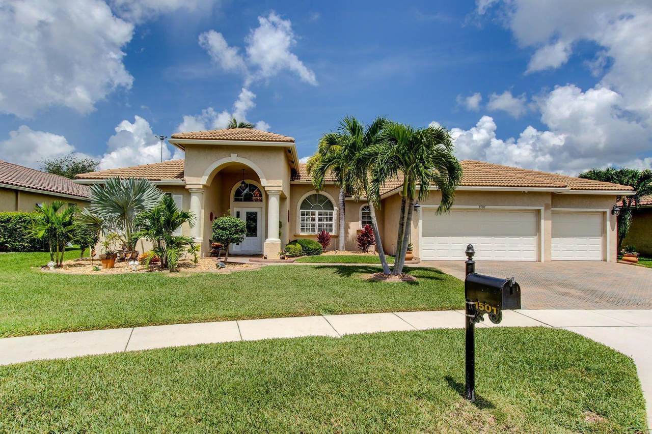 1501 Stonehaven Estates Drive - Photo 1