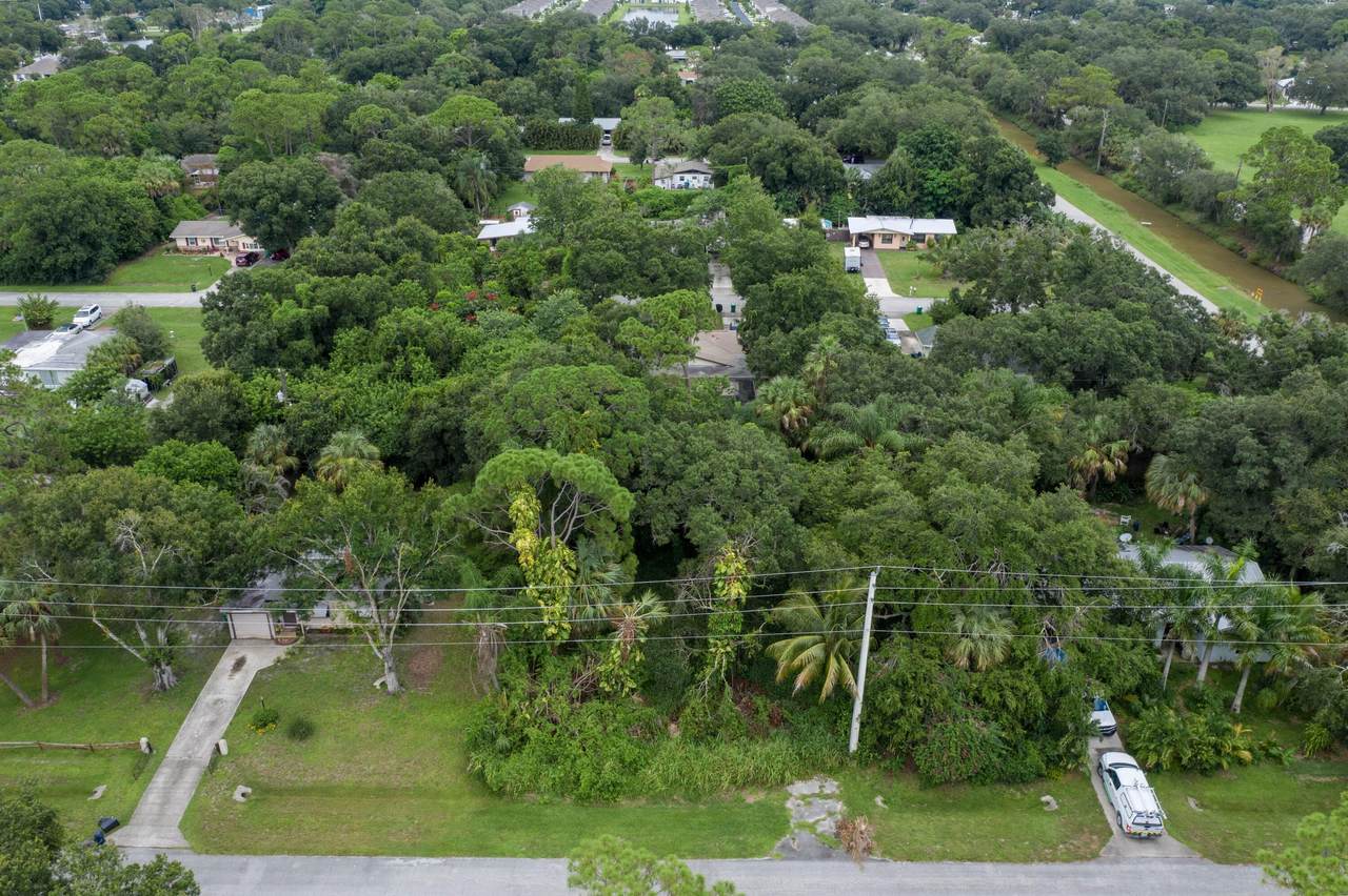 7304 Miramar Avenue - Photo 1