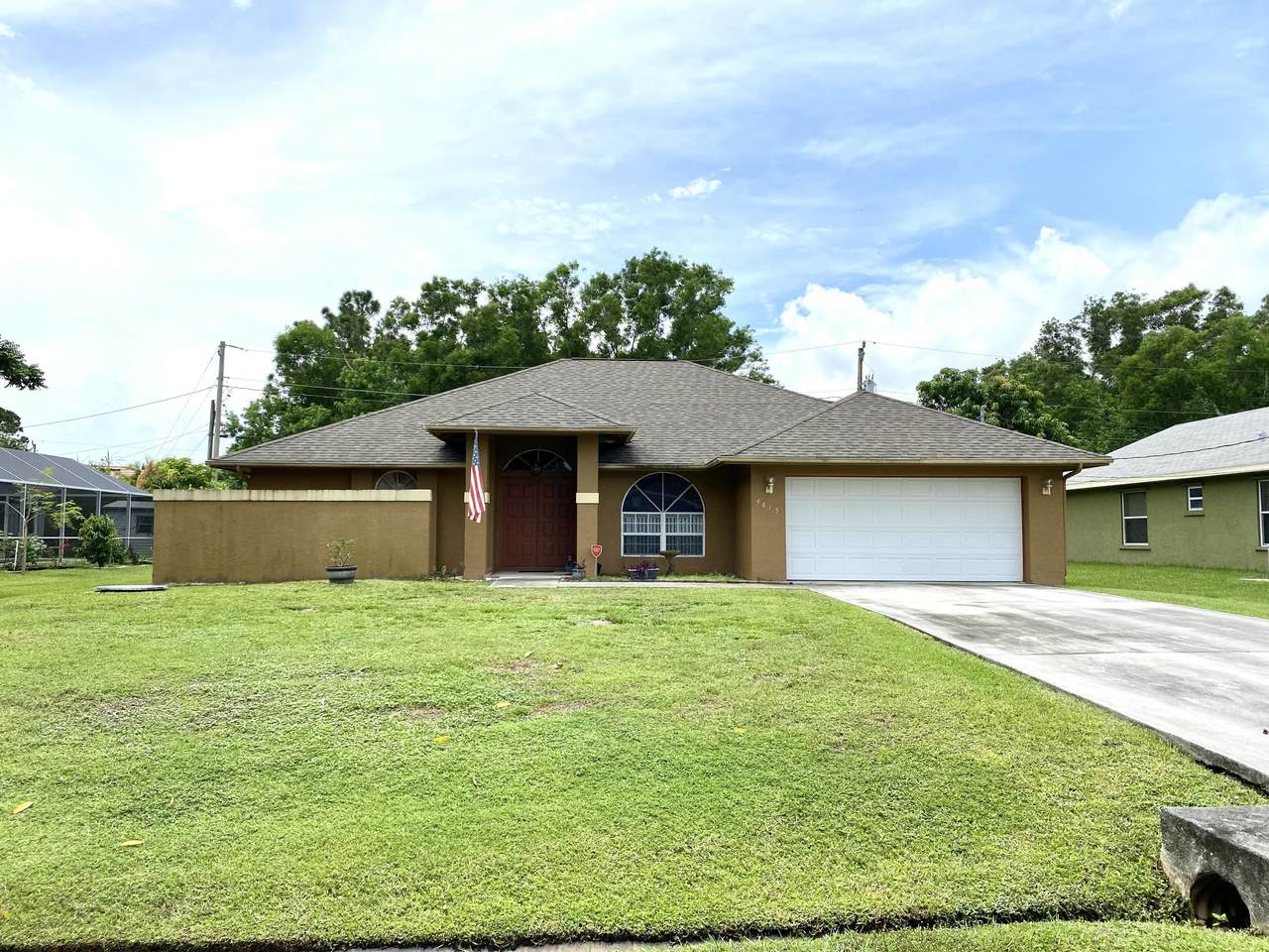 4815 Ironton Avenue - Photo 1