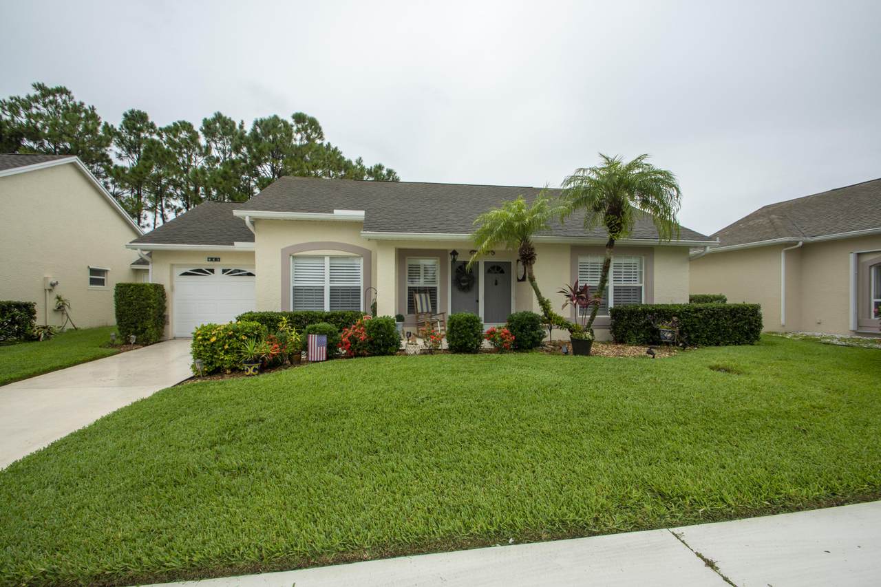 467 Casanova Circle - Photo 1