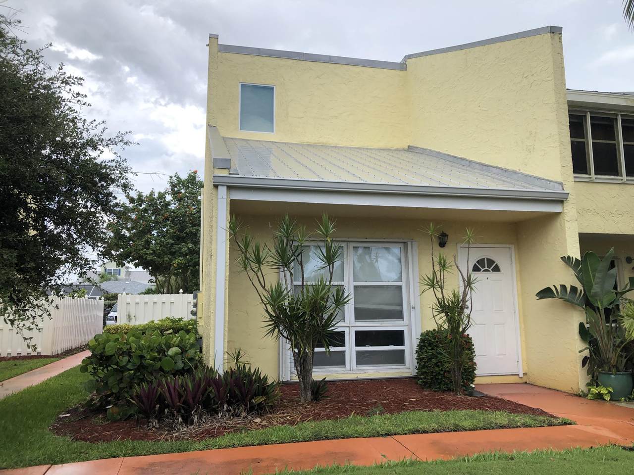 2805 Highway A1a - Photo 1