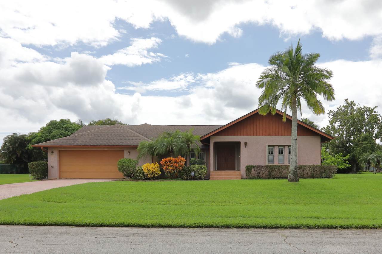 2943 Aba Street - Photo 1