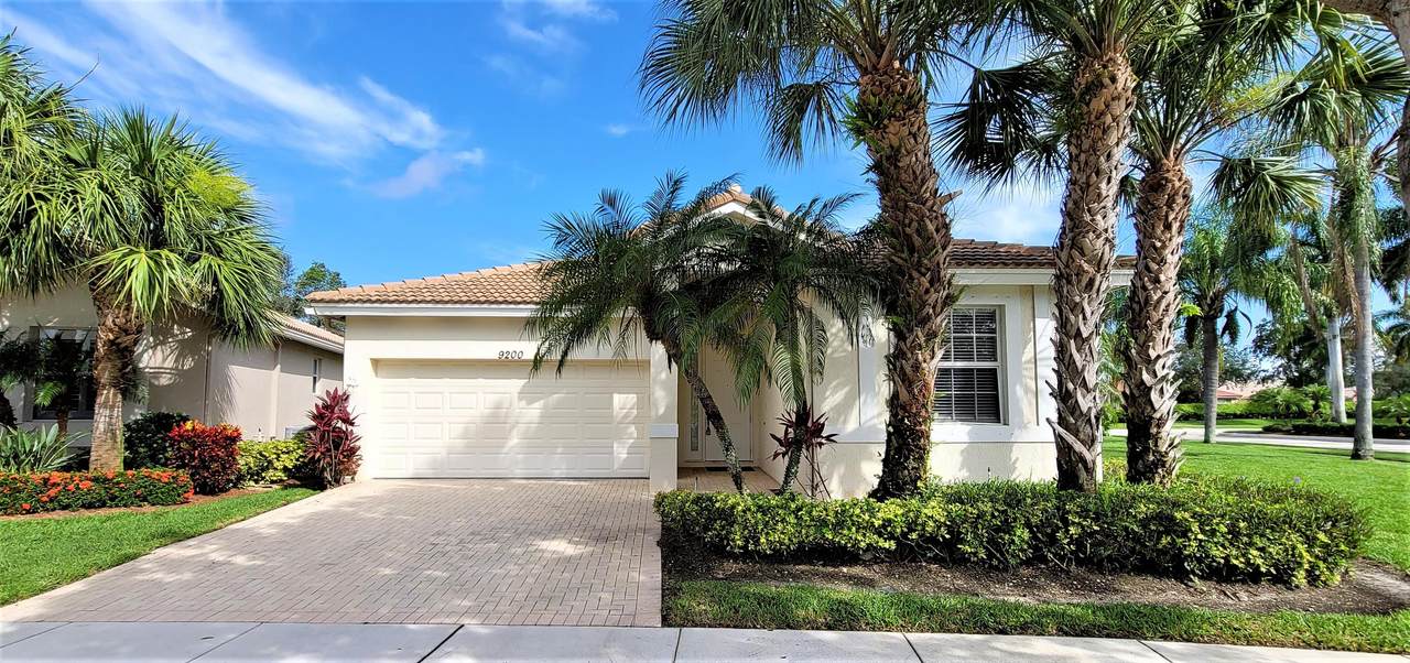 9200 Bay Point Circle - Photo 1