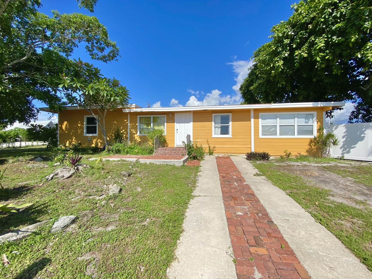 5409 Western Avenue - Photo 1