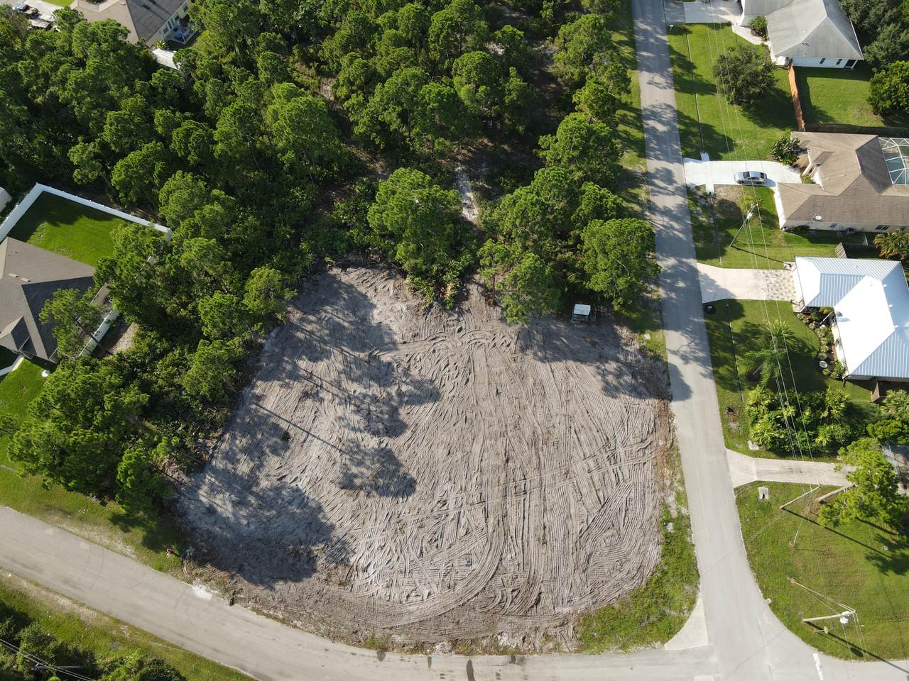 2101 Medlock Avenue - Photo 1
