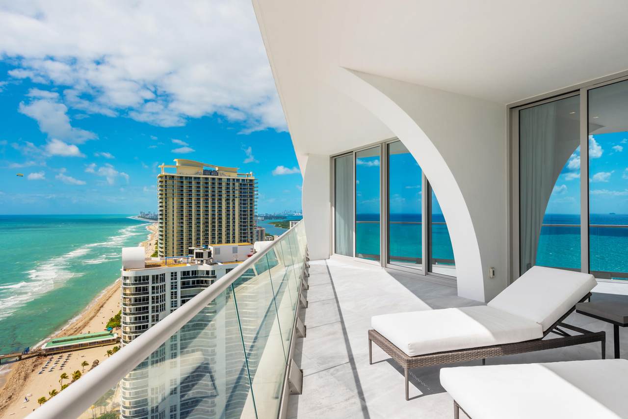 16901 Collins Avenue - Photo 1