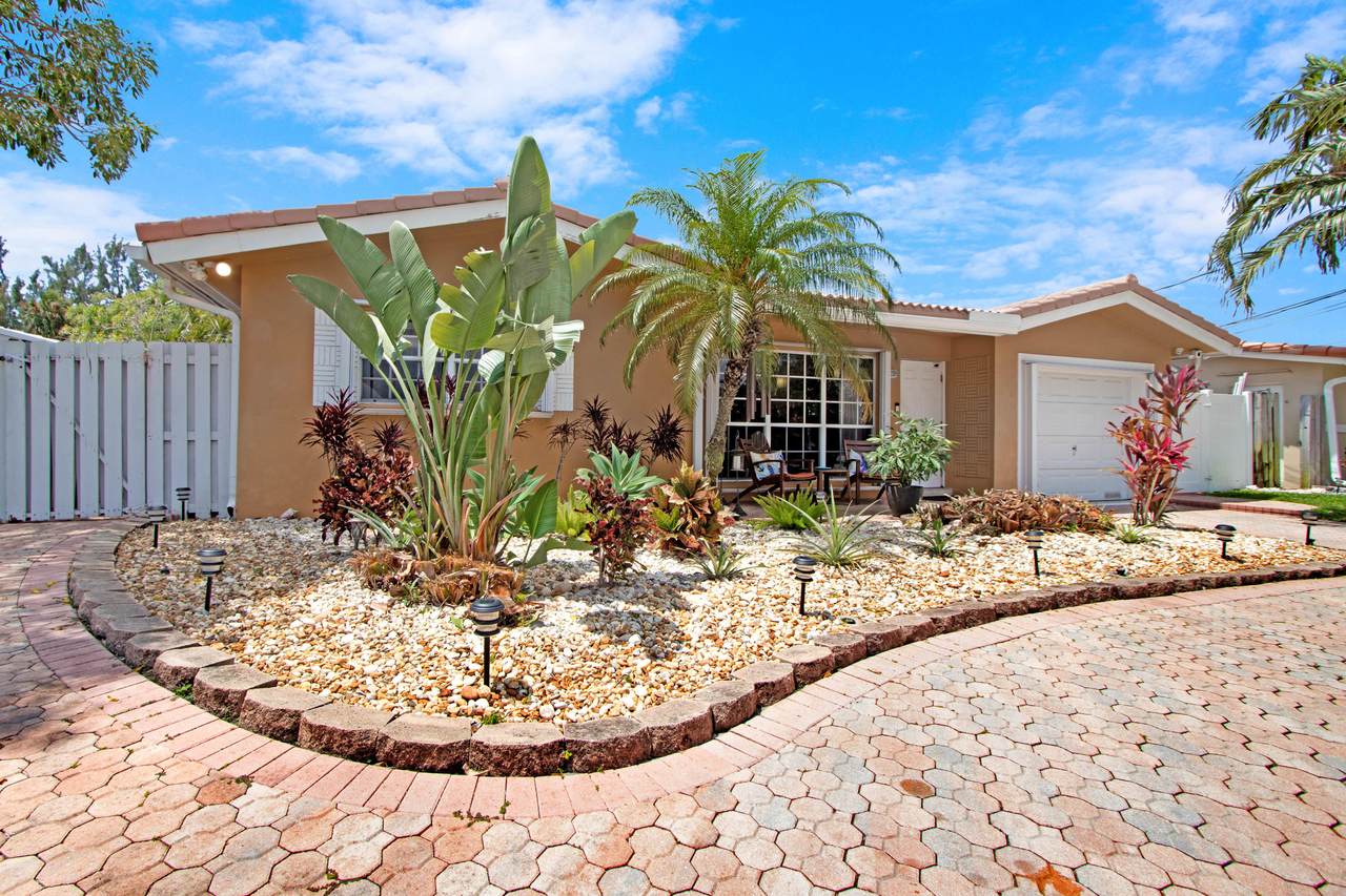 2534 14th Street - Photo 1