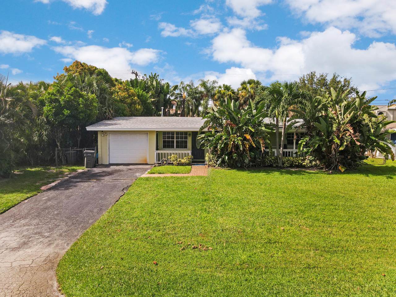 1977 Pleasant Drive - Photo 1