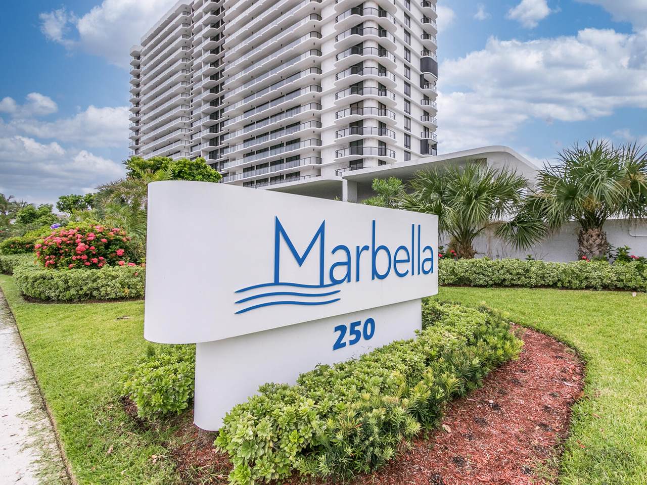 250 Ocean Boulevard - Photo 1
