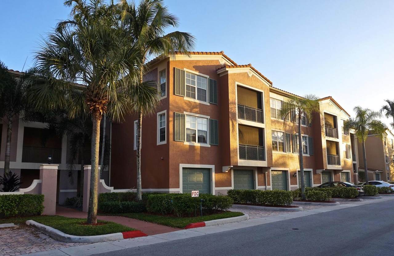 11770 St Andews Place - Photo 1