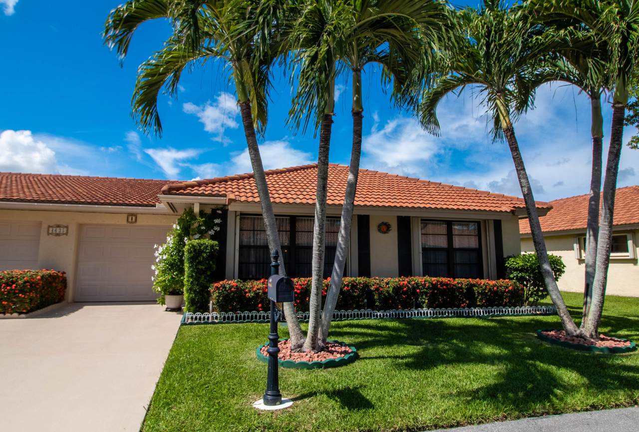 4635 Rosewood Tree Court - Photo 1