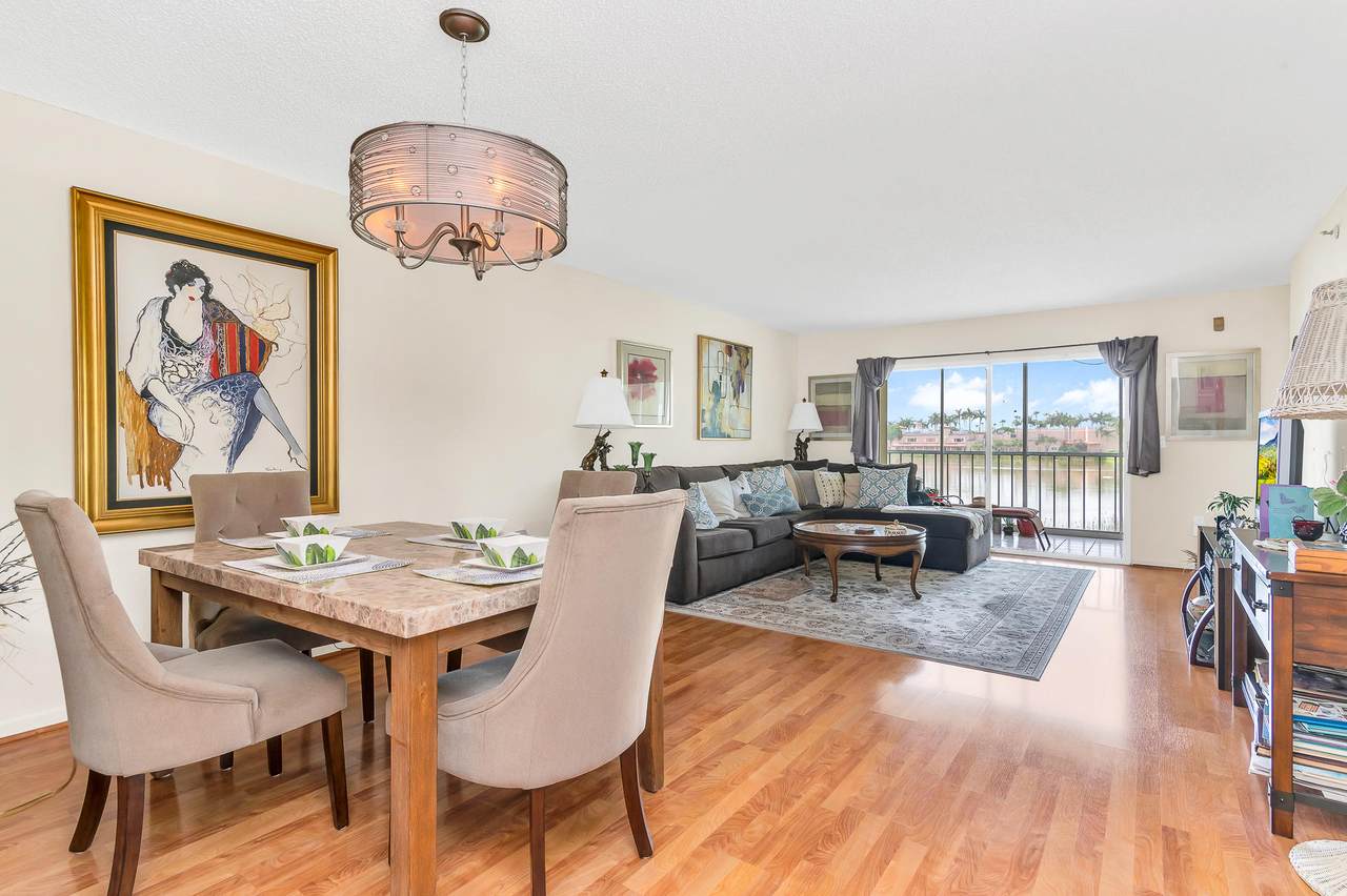 6112 Huntwick Terrace - Photo 1