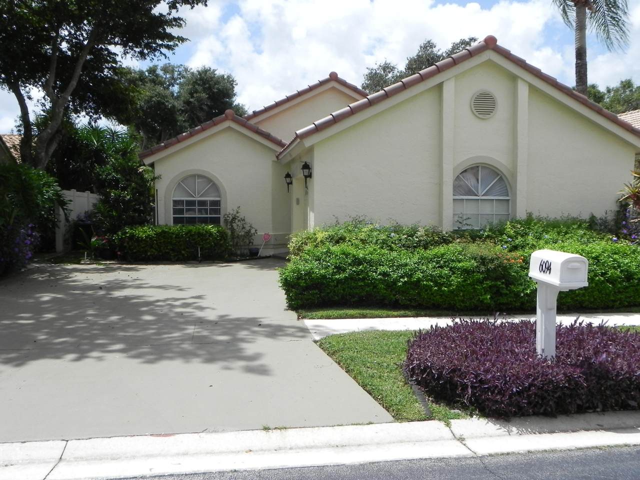6094 Bay Isles Drive - Photo 1