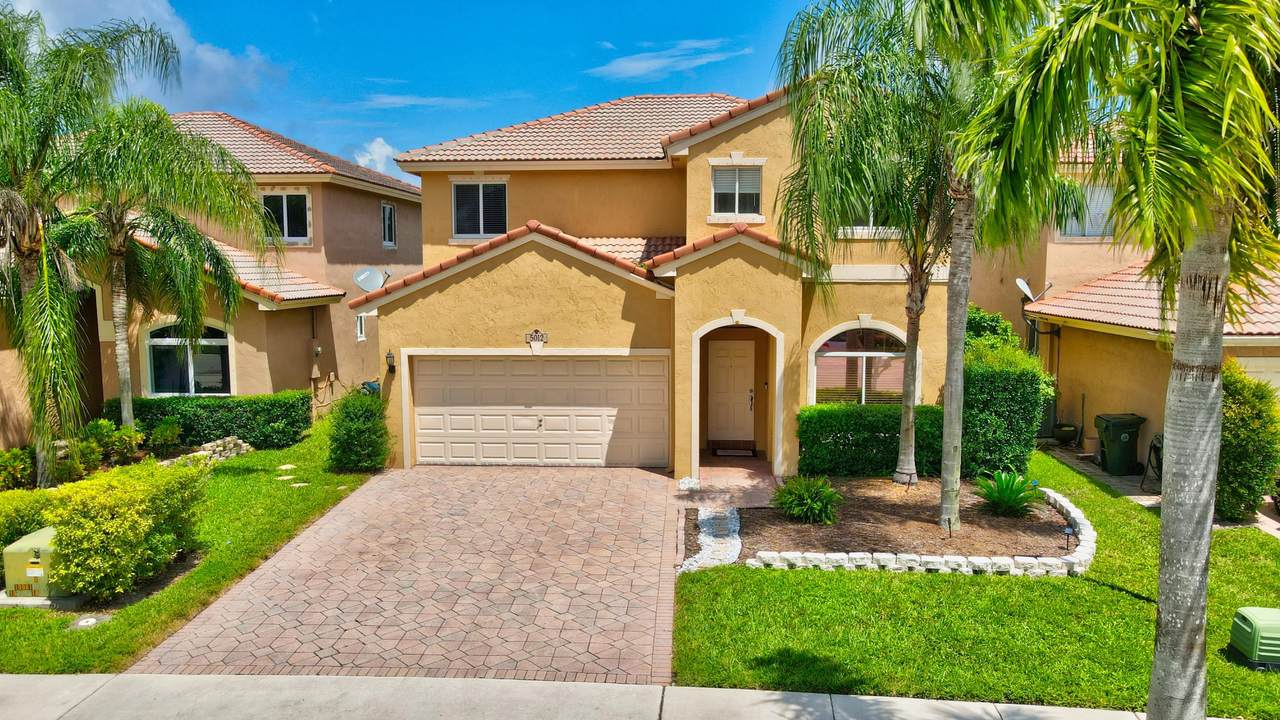 5012 Pebblebrook Terrace - Photo 1