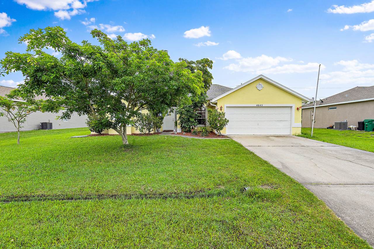4645 Vahalla Street - Photo 1