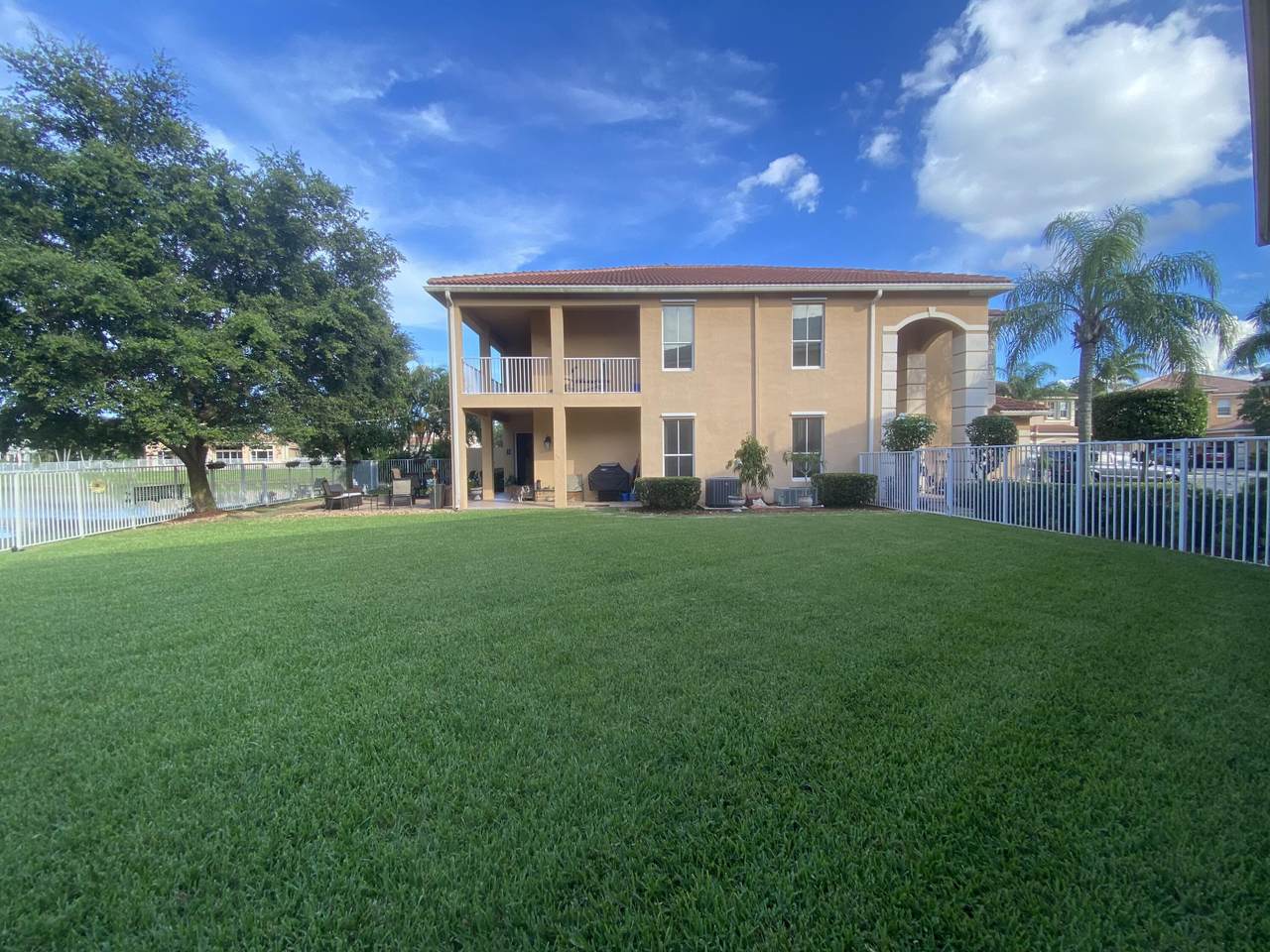10710 Old Hammock Way - Photo 1