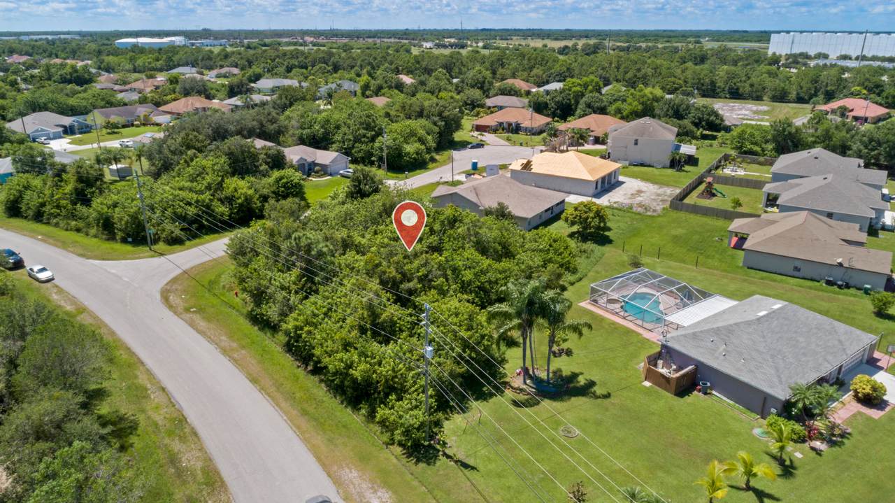 5238 Conley Drive - Photo 1