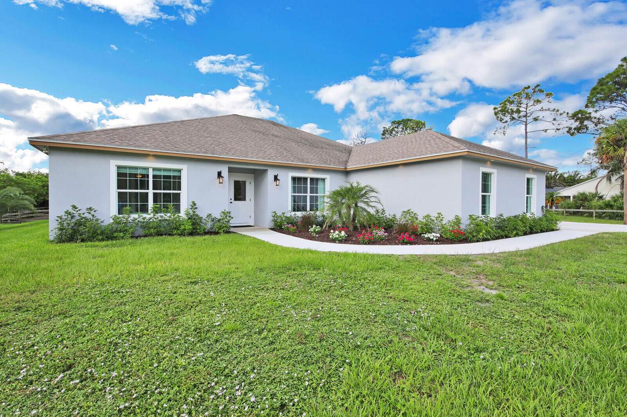12740 154th Road - Photo 1