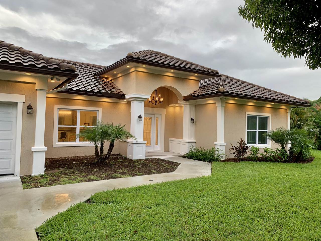 4769 Anchorage Drive - Photo 1