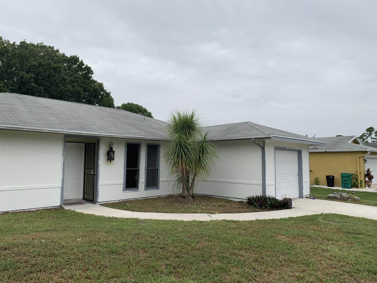 1620 Trumpet Lane - Photo 1