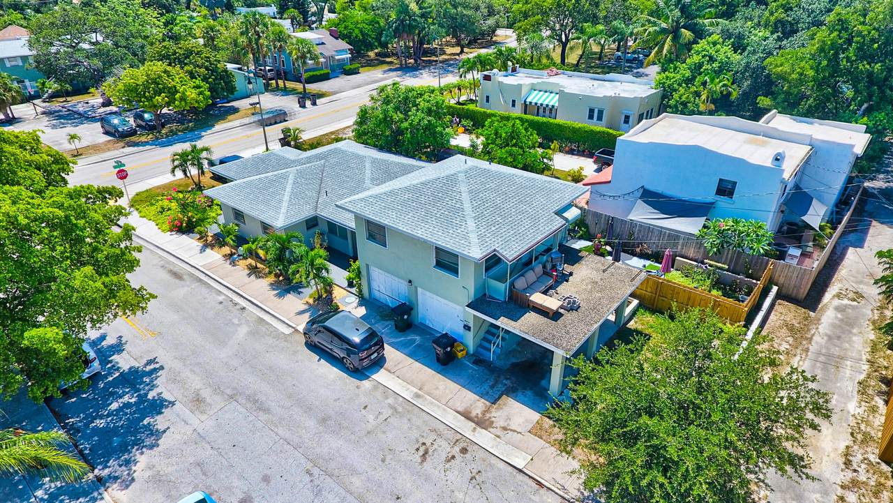 403 4th Avenue - Photo 1