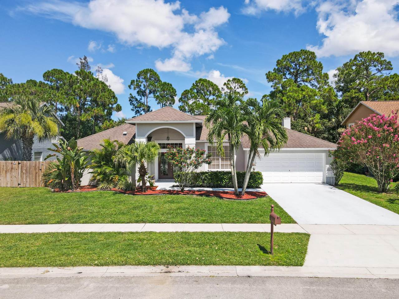 3787 Woods Walk Boulevard - Photo 1