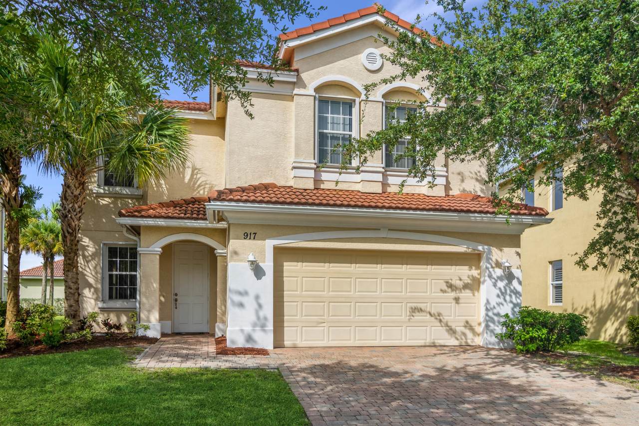 917 Demedici Road - Photo 1