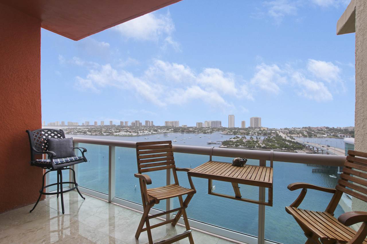 2640 Lake Shore Drive - Photo 1