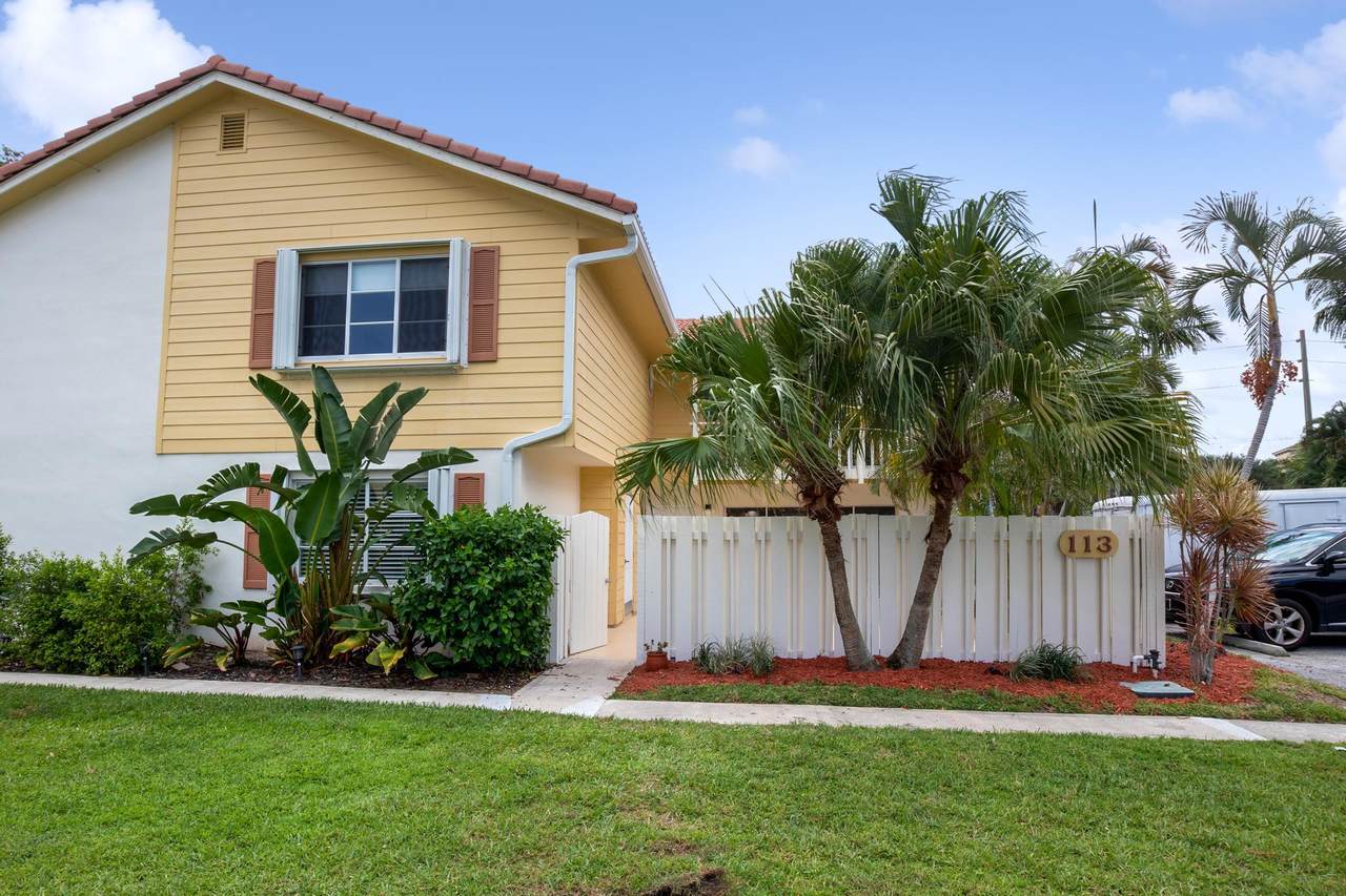 113 Seabreeze Circle - Photo 1