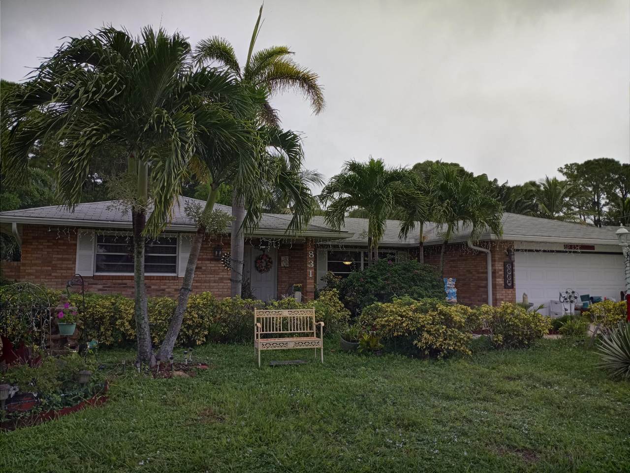831 Polynesian Avenue - Photo 1