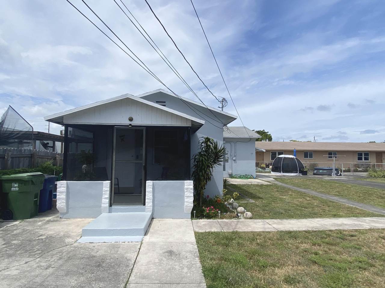 115 2nd Street - Photo 1
