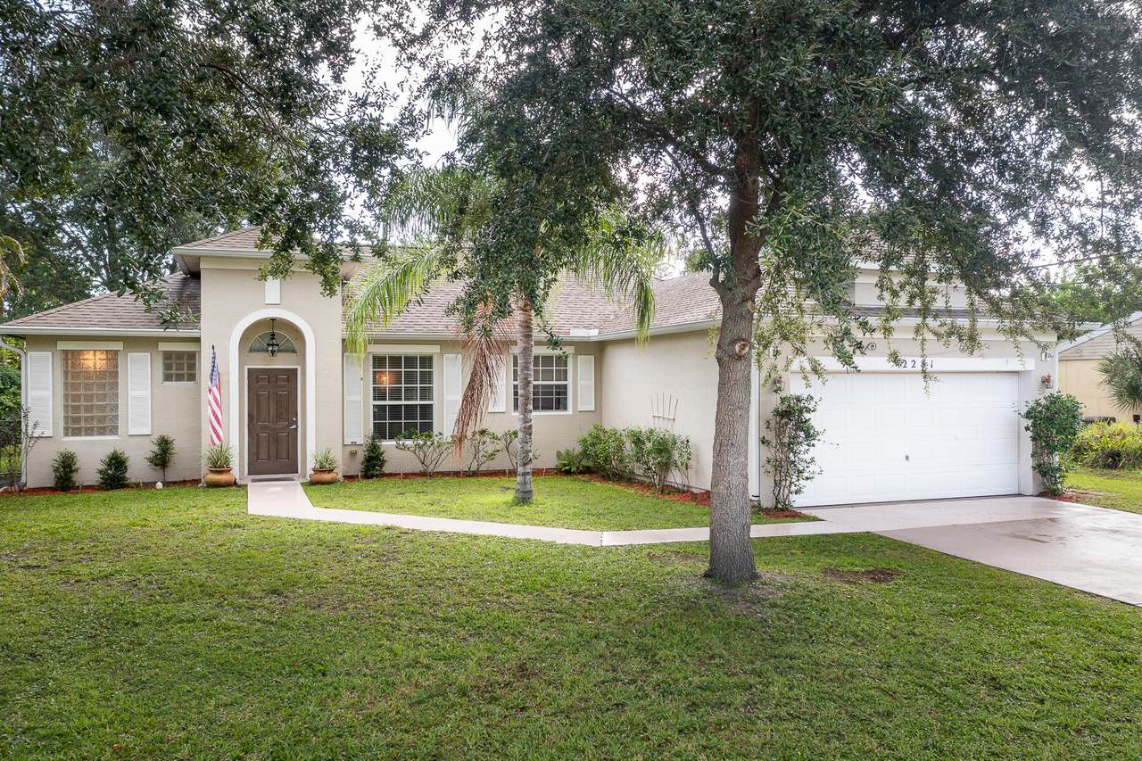 2281 Holland Street - Photo 1