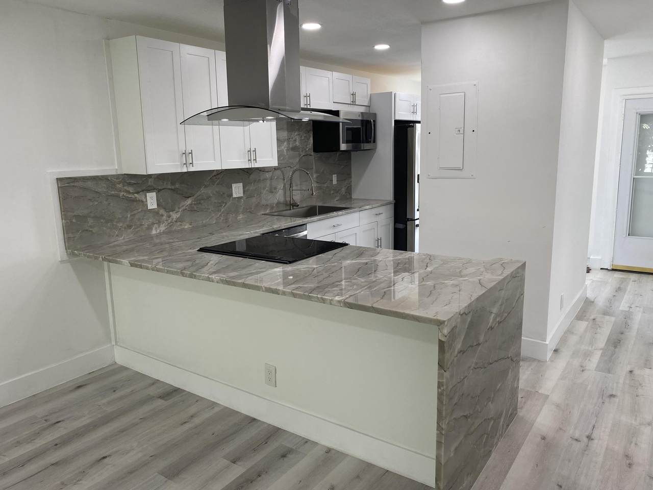 2710 15th Street - Photo 1