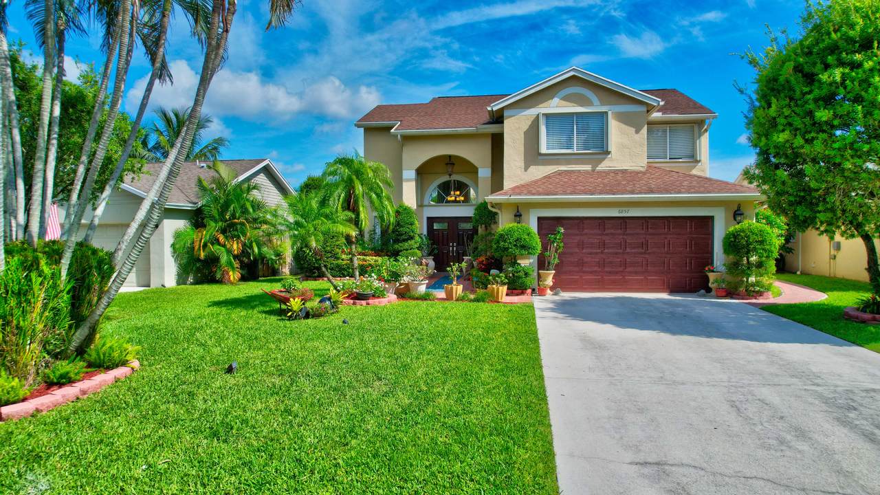 6857 Farragut Lane - Photo 1