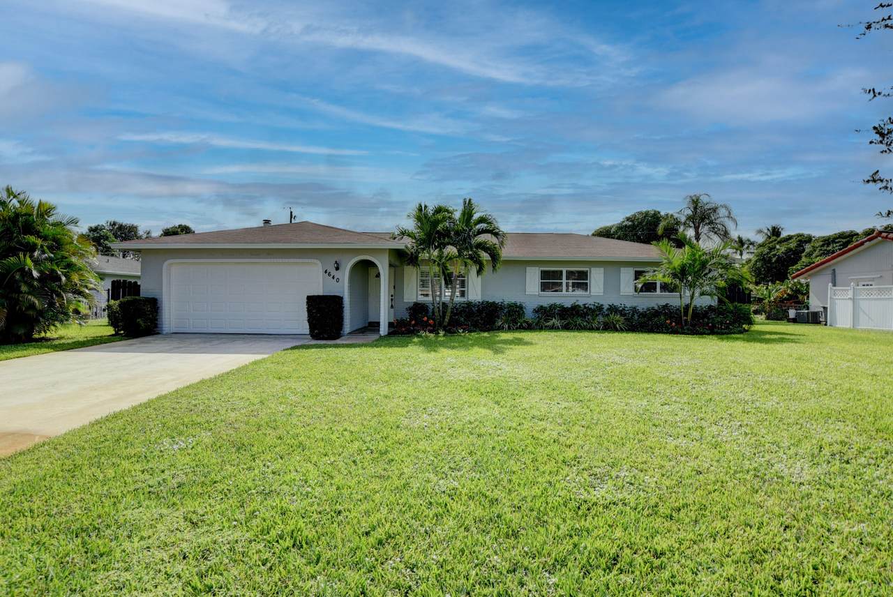 4640 Ellwood Drive - Photo 1