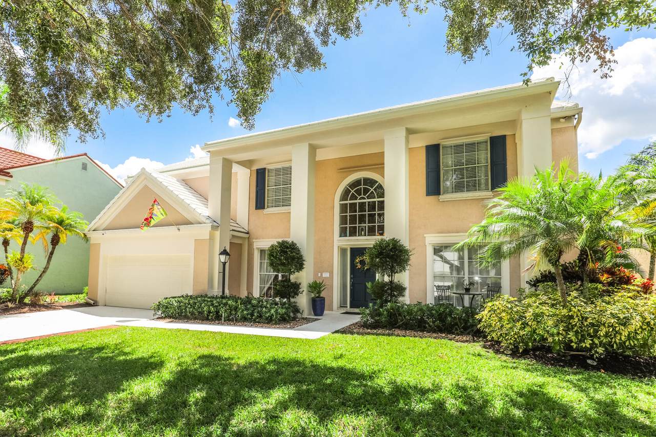 10105 Hunt Club Lane - Photo 1