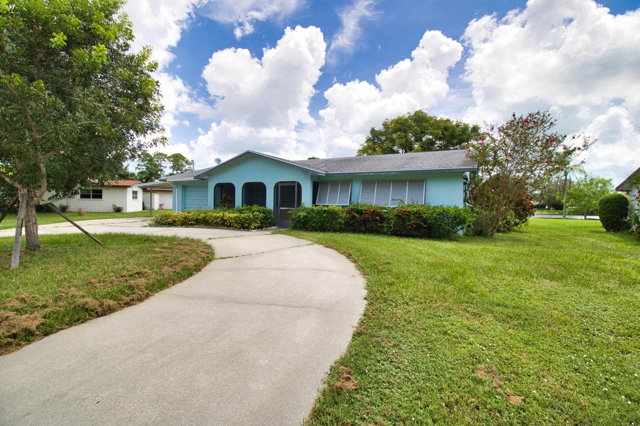5712 Seminole Road - Photo 1