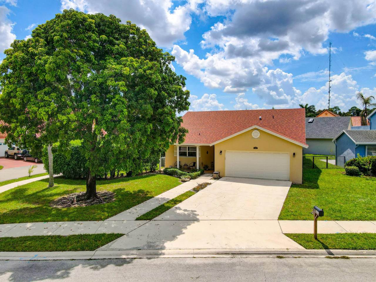 5072 Willow Pond Road - Photo 1
