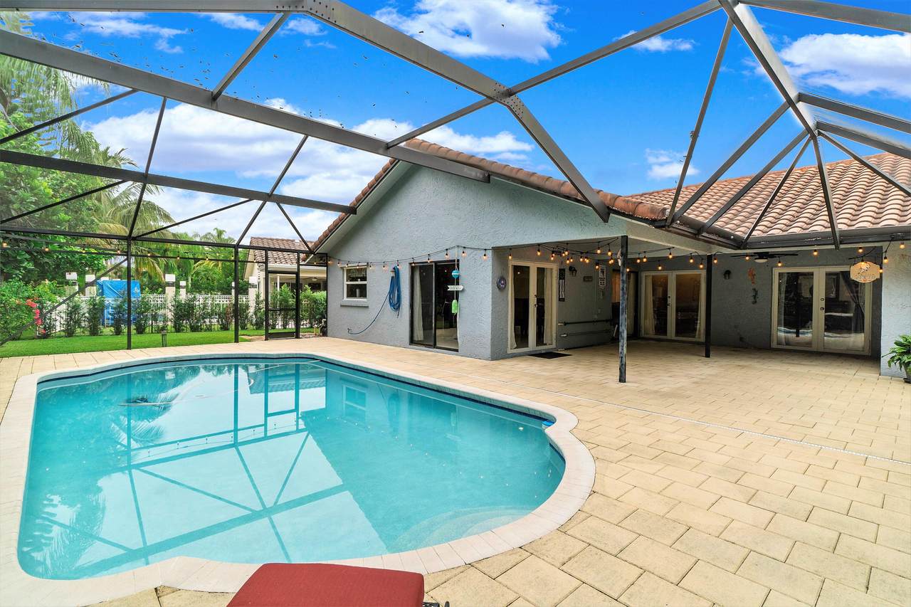 10167 Camelback Lane - Photo 1