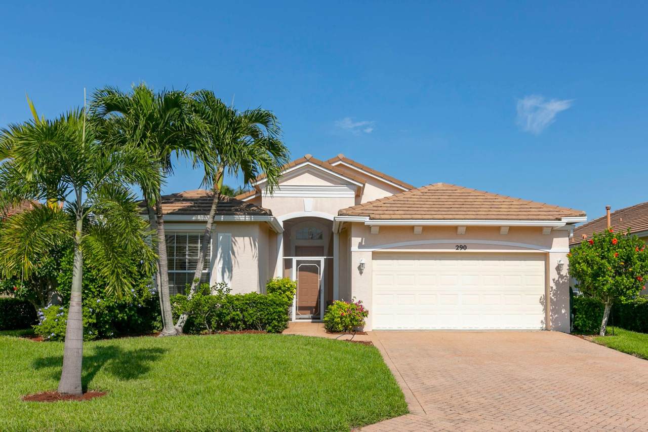 290 Lake Forest Way - Photo 1