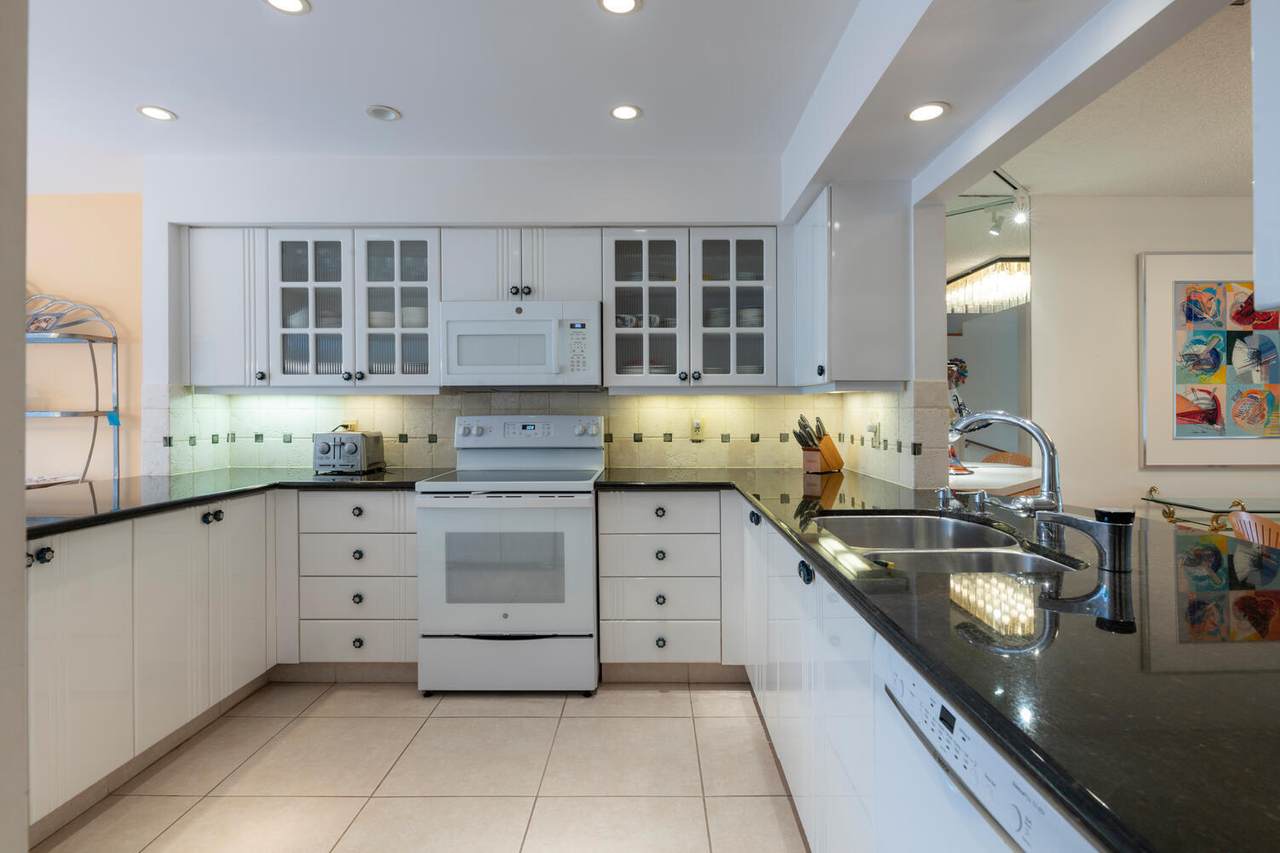 2435 Presidential Way - Photo 1
