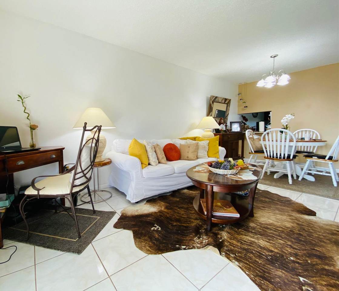 6054 Forest Hill Boulevard - Photo 1